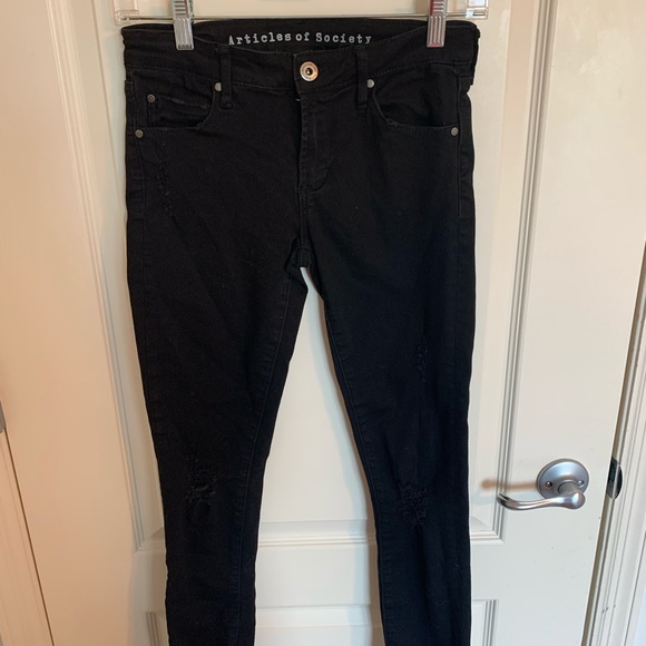 Articles of Society Black Distressed Jeans, 25 - Picture 8 of 9